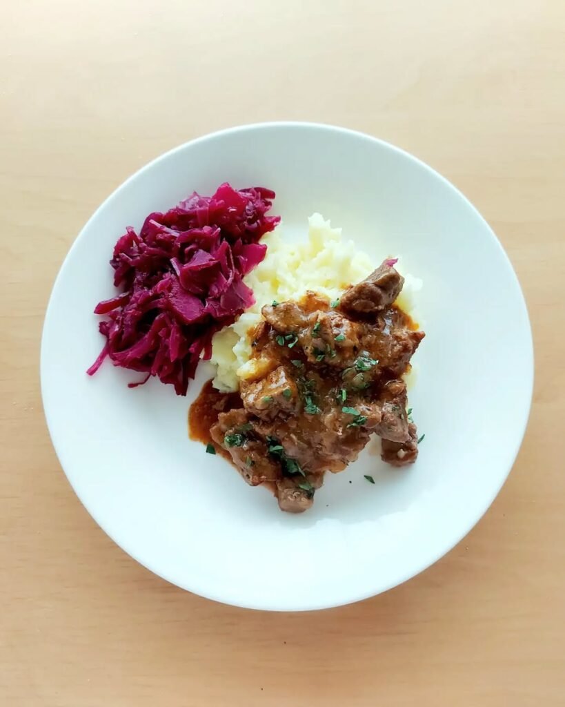 9 Easy Fall Apple Dinners 4 Braisedbeef corrected