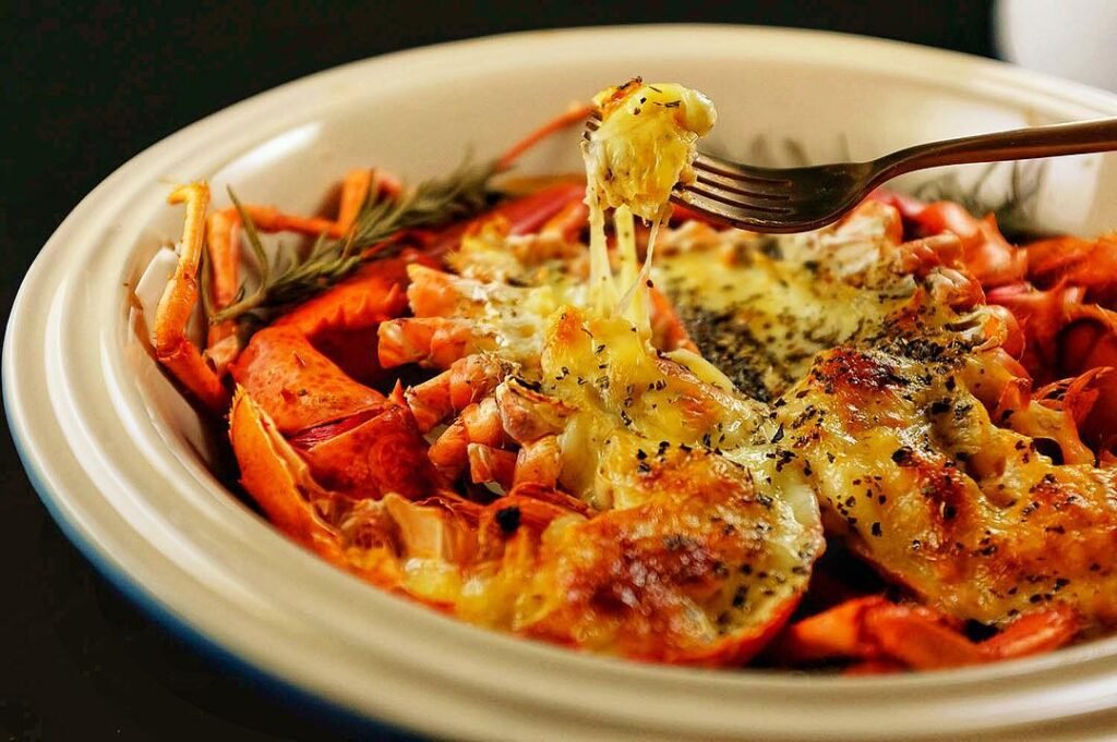 10 Lobster Dinner Recipes For A Taste Of Luxury 3 Baked lobster with cheese corrected