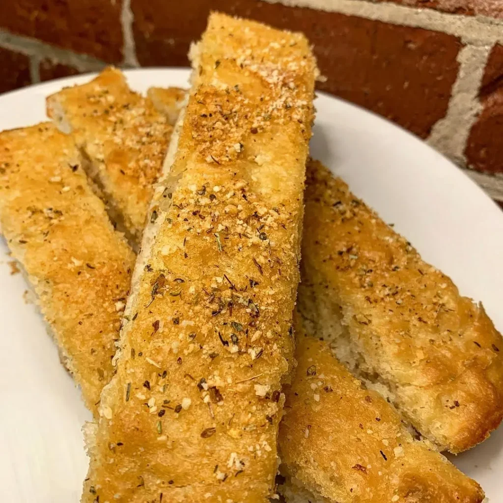 Copycat Pizza Hut Breadsticks 2 Copy